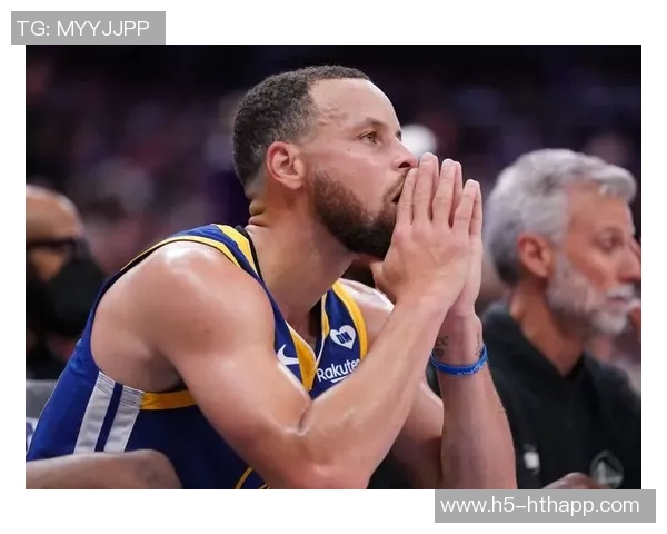 库里谈与克莱对抗关系称我们是竞争者仍然相信能赢得比赛 库里谈与克莱对抗关系称我们是竞争者仍然相信能赢得比赛