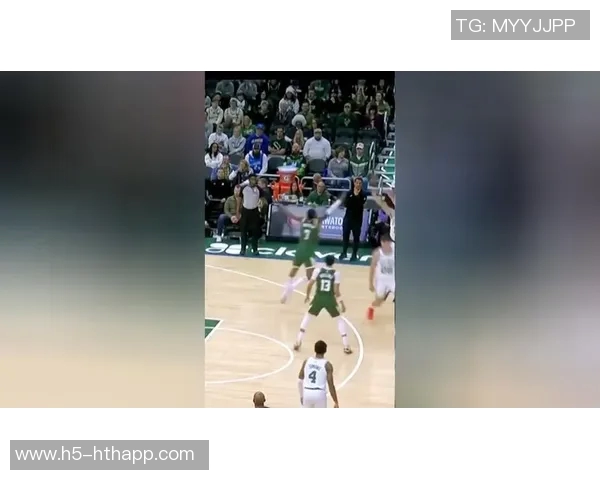 普理查德砍下27分助球队胜利对战绩毫不意外展现自信